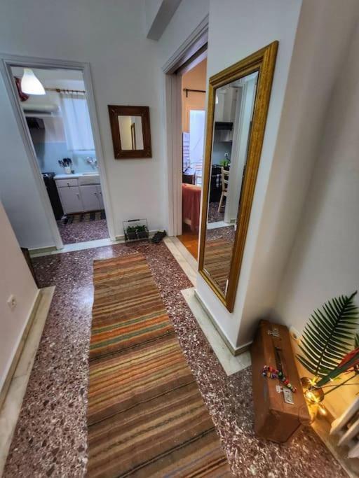 Ilyssos - Boho Stylish Apt- Hilton Area Athens Exterior photo